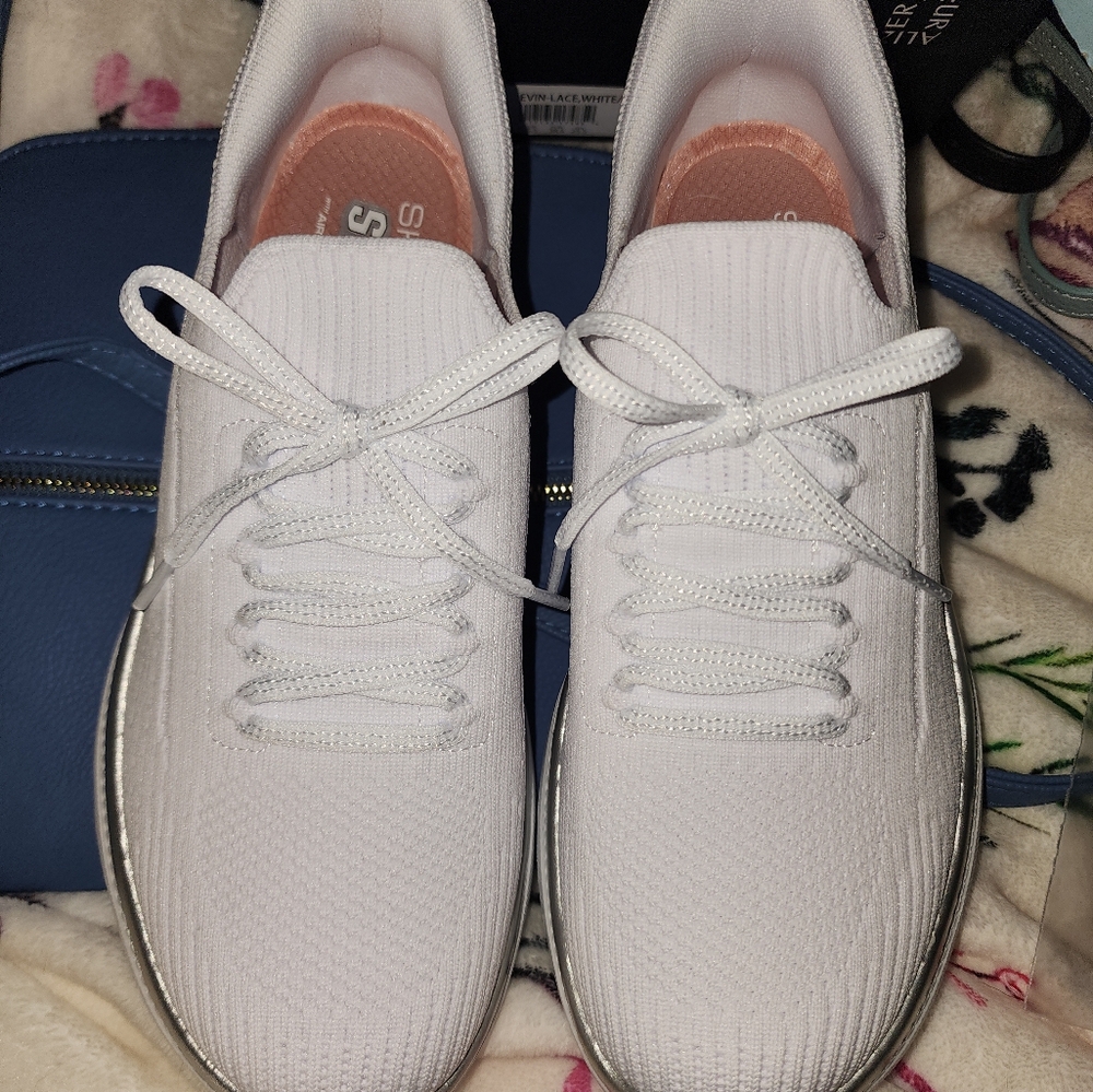 Skechers Hands Free White w/ Silver Slip-Ins with Air Cooled Memory Foam Insoles - Picture 6 of 8